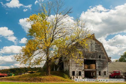 Autumn Barn, Northern Connecticut