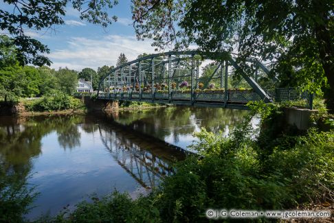 Old Drake Hill Flower Bridge, Simsbury, Connecticut